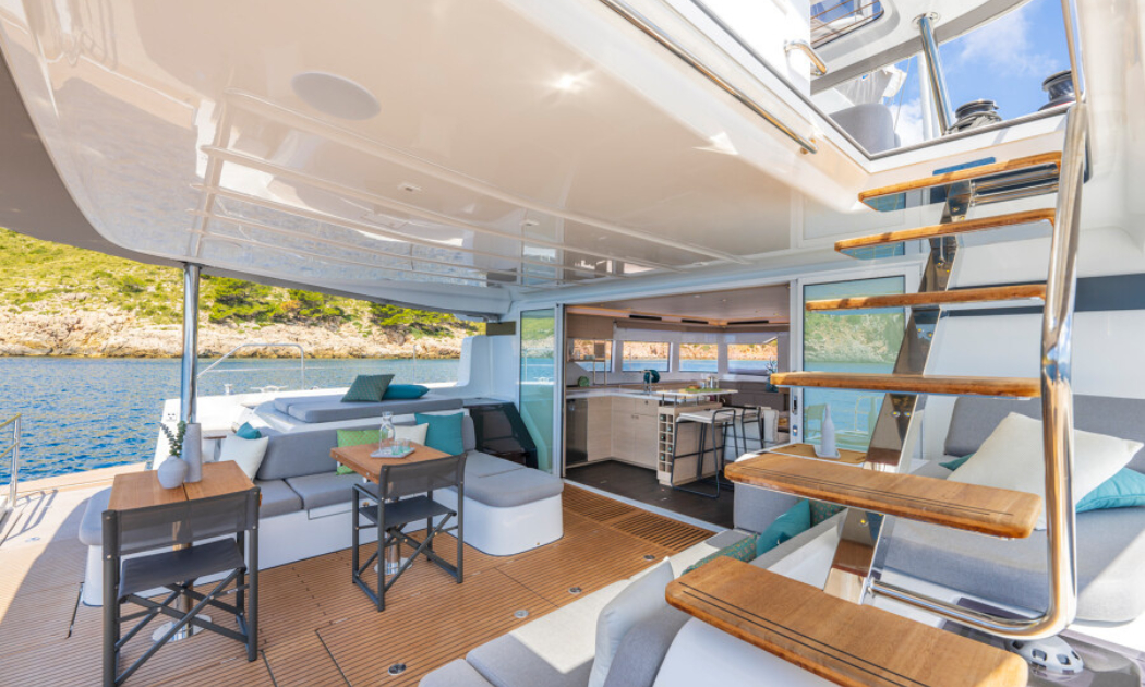 Athenian Yachts--S/Cat Lagoon 60