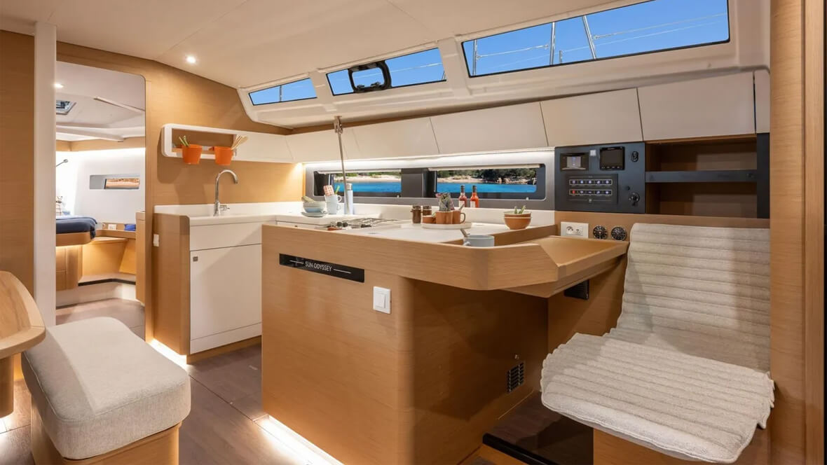 Athenian Yachts-