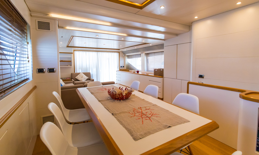 Athenian Yachts--M/Y Riviera, Alalunga