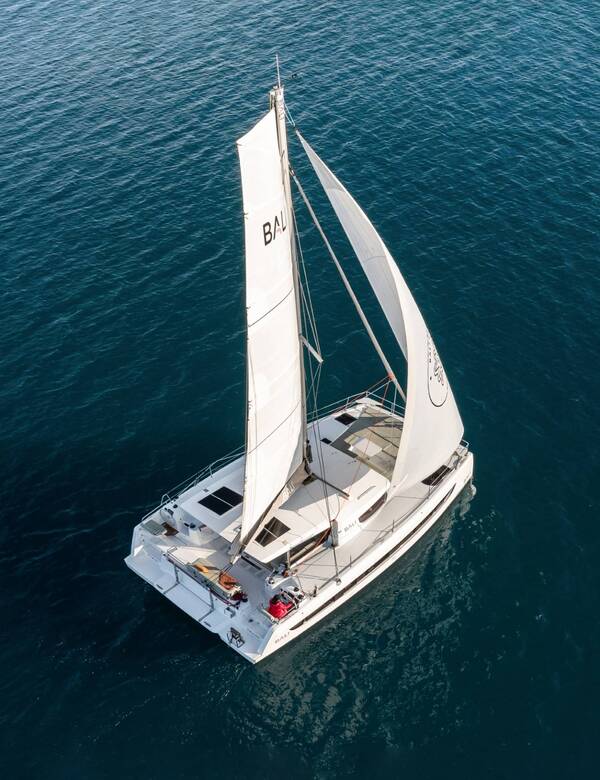 Athenian Yachts- S/Cat Elena, Bali 4.3 2020