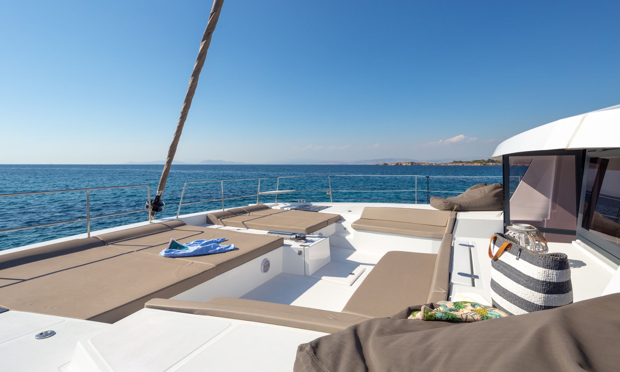 Athenian Yachts--S/Cat LICENSE TO CHILL, BALI 5.4