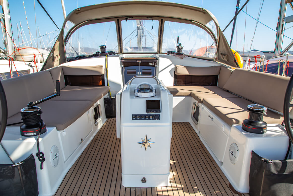 Athenian Yachts-