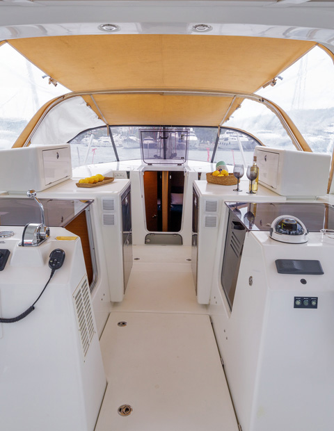 Athenian Yachts- S/Y Discovery Blue, Jeanneau Sun Loft 47 2021