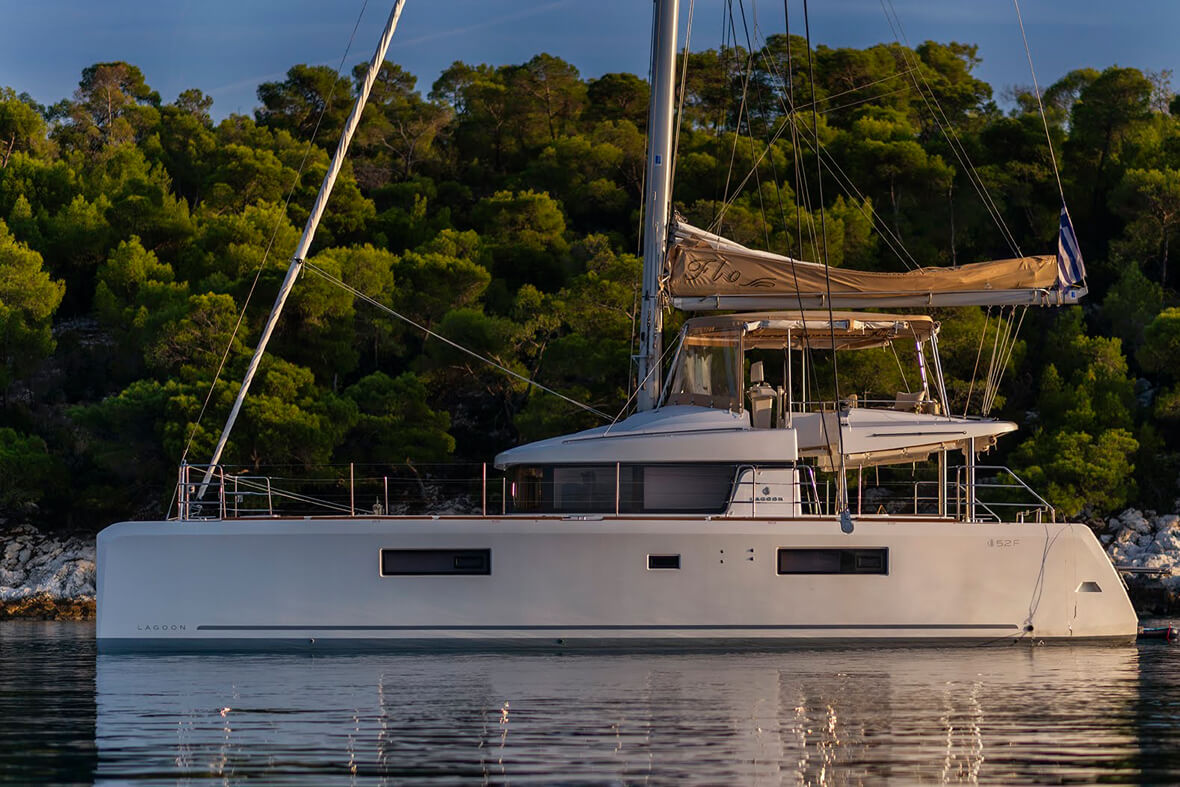 Athenian Yachts-