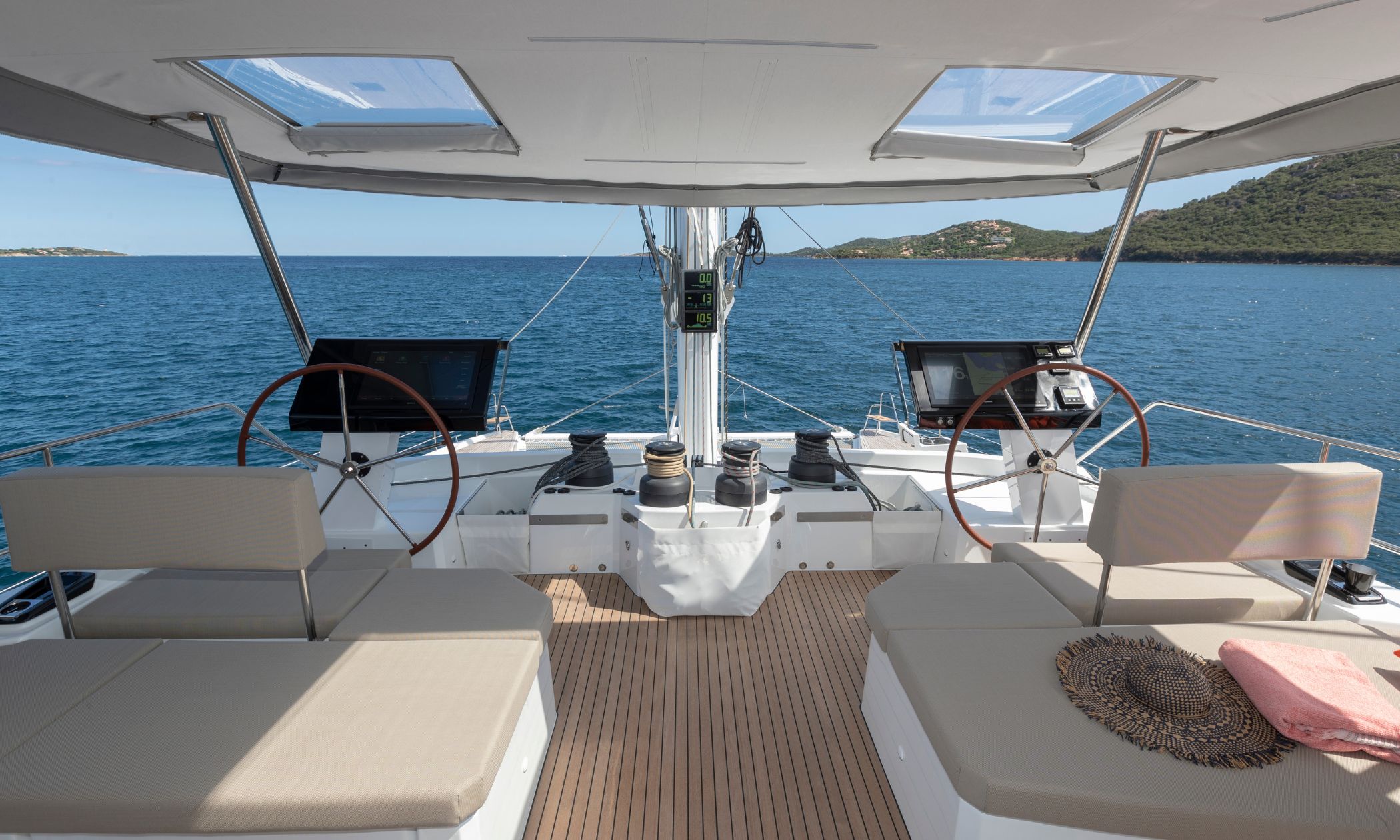 Athenian Yachts--S/Cat STÉPHANIE, FOUNTAINE PAJOT