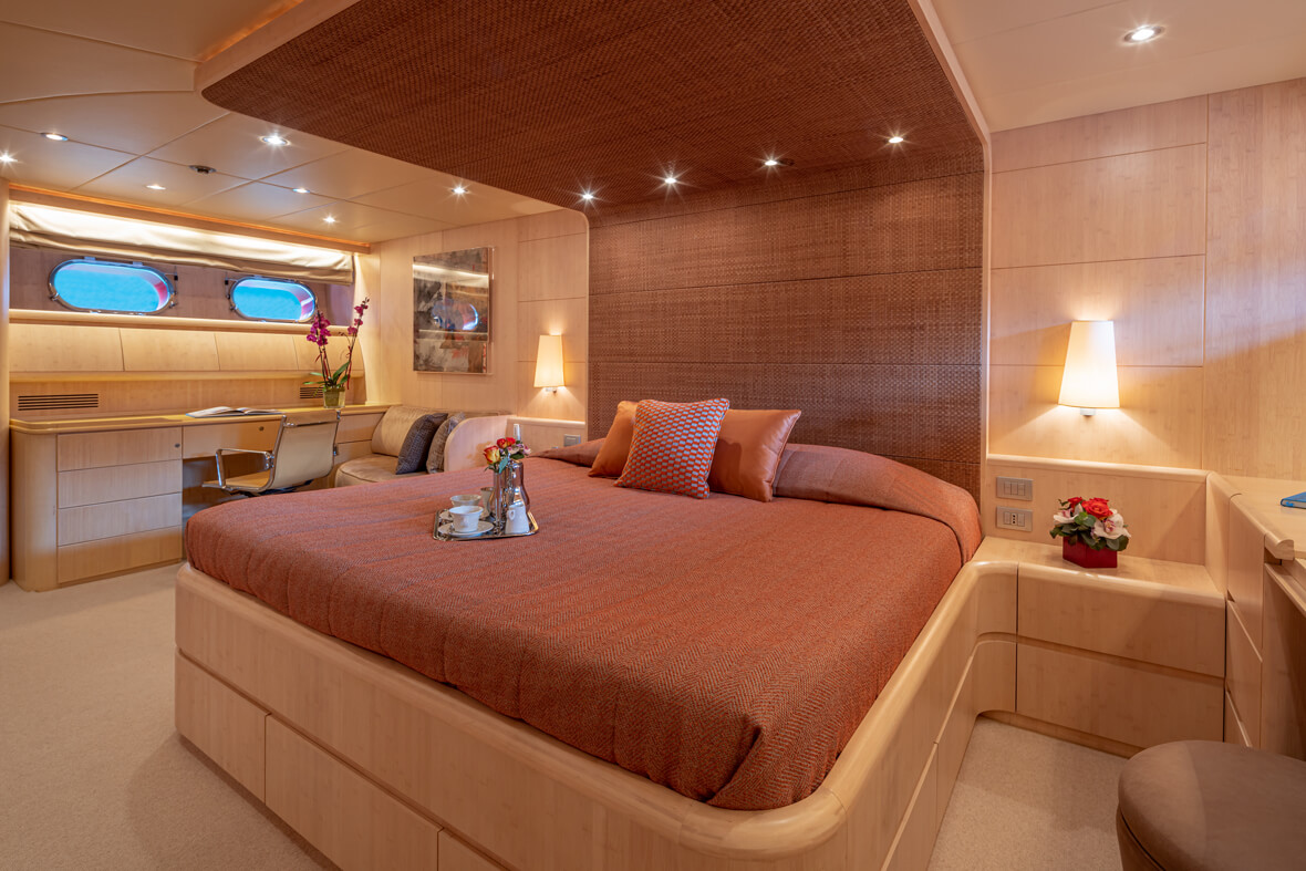 Athenian Yachts-