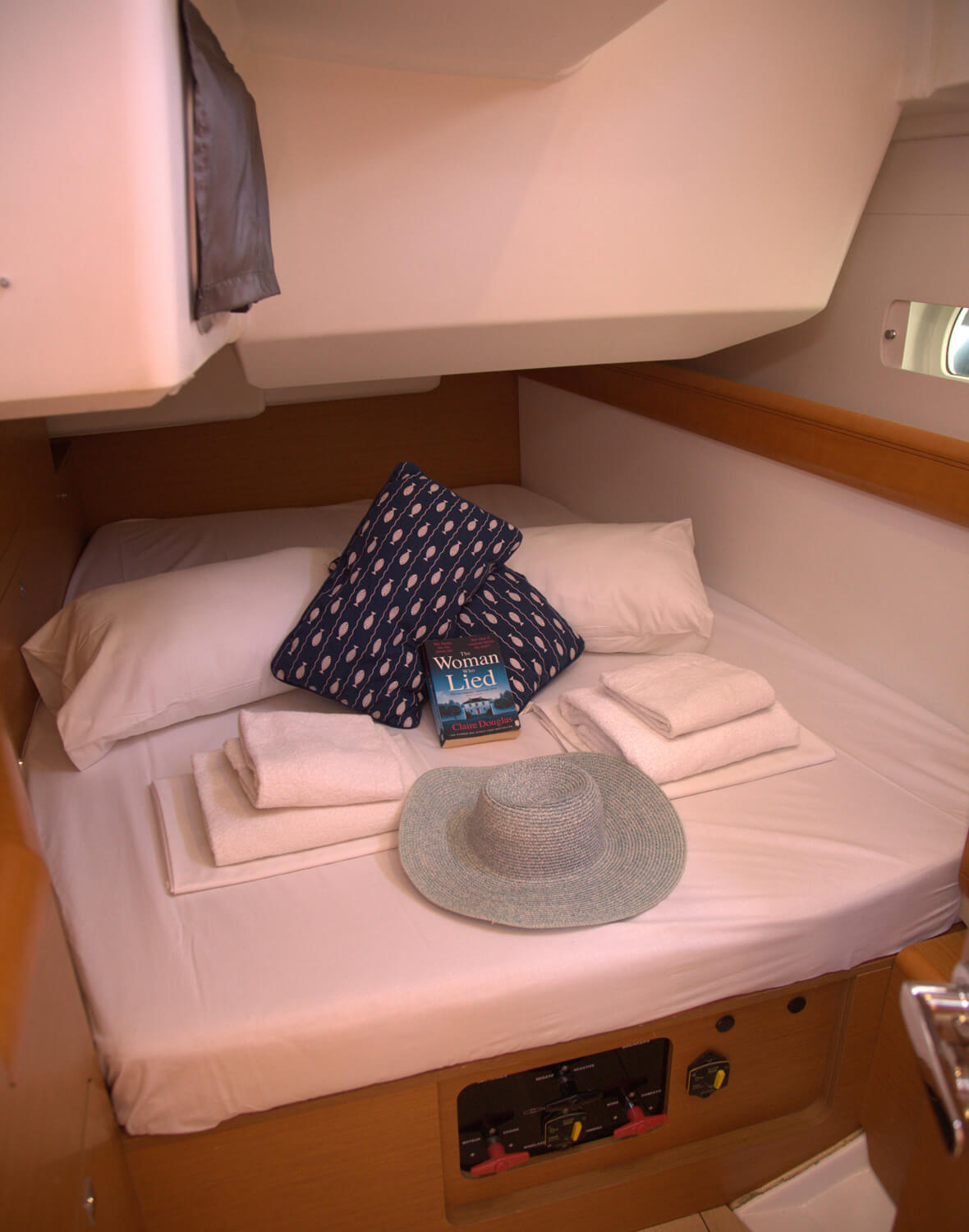 Athenian Yachts-