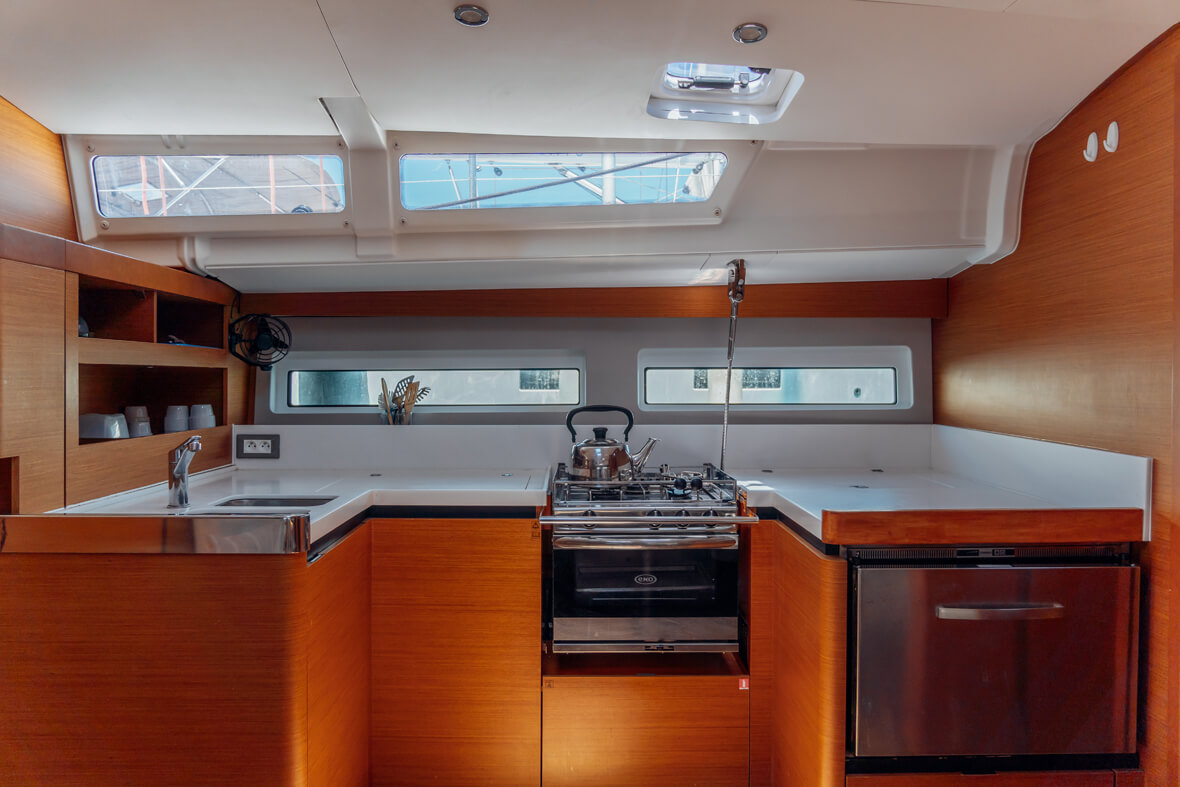 Athenian Yachts-