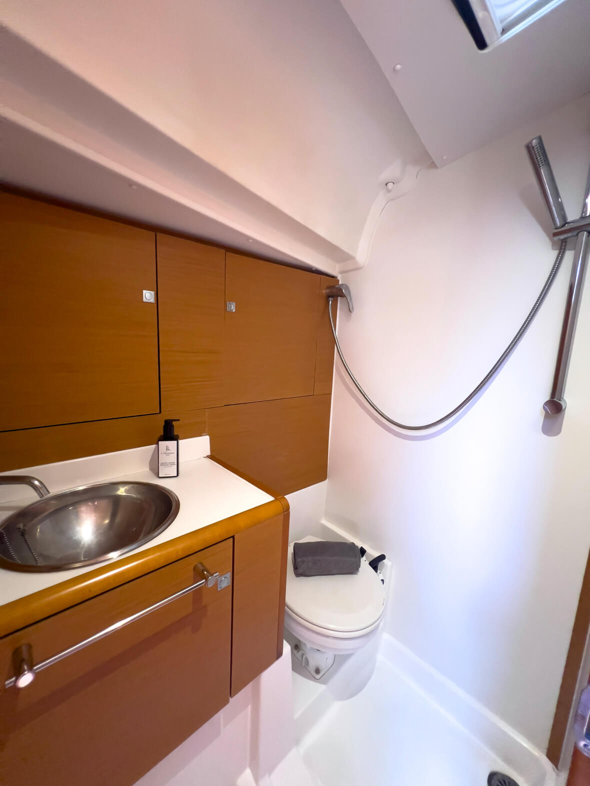 Athenian Yachts-