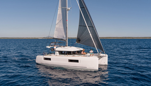 Athenian Yachts-S/Cat Anemone Offer!
