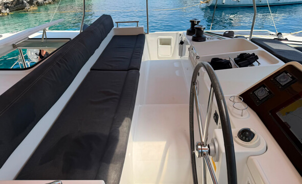 Athenian Yachts- S/Cat Lagoon 450F, 2017