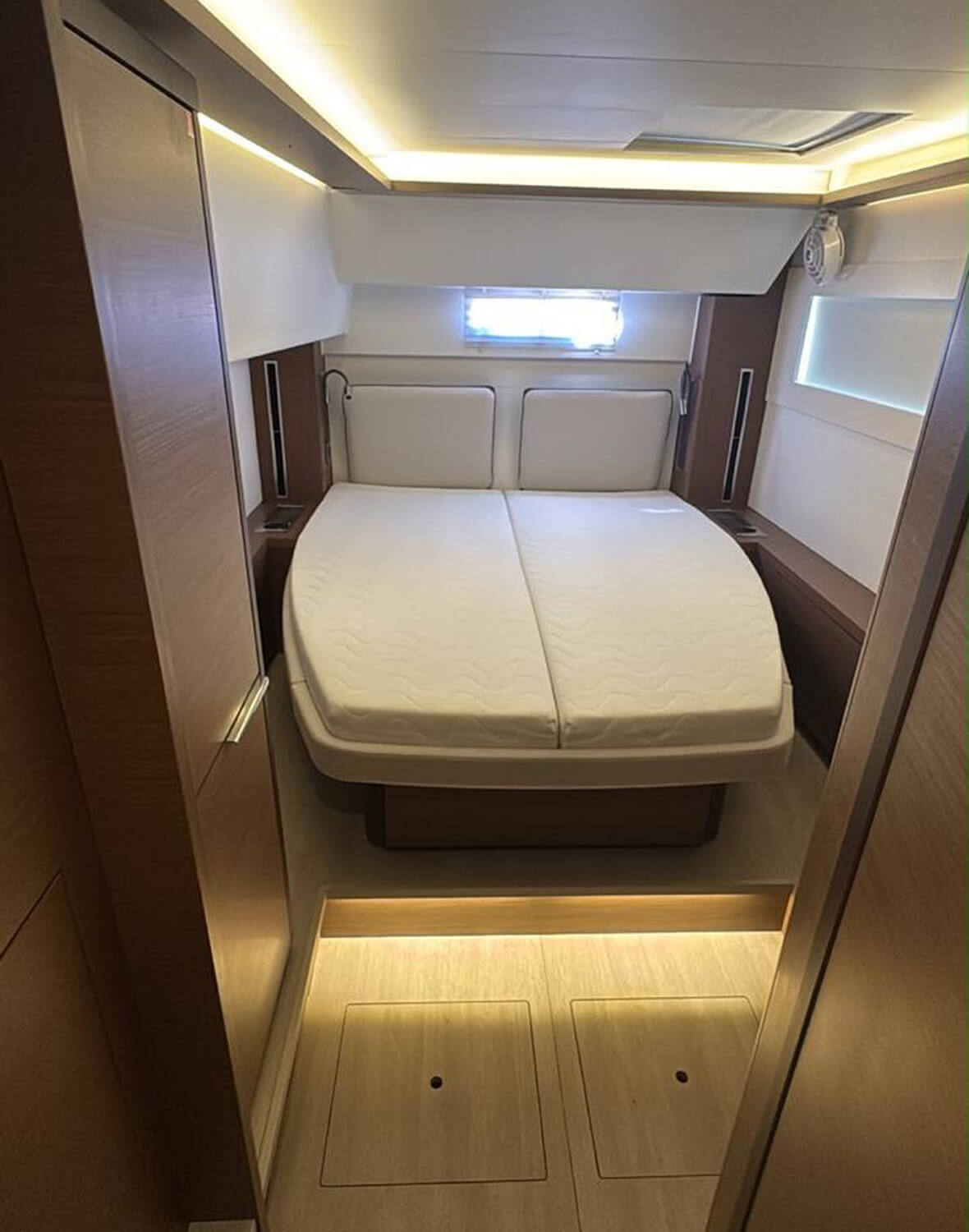 Athenian Yachts-