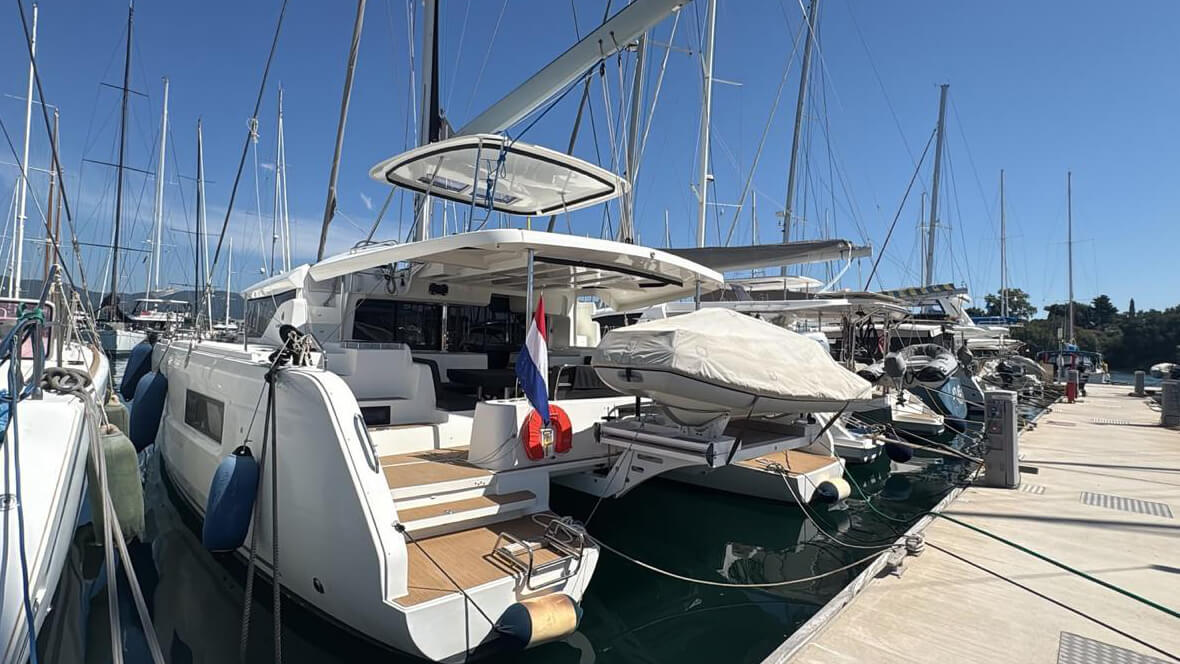 Athenian Yachts-