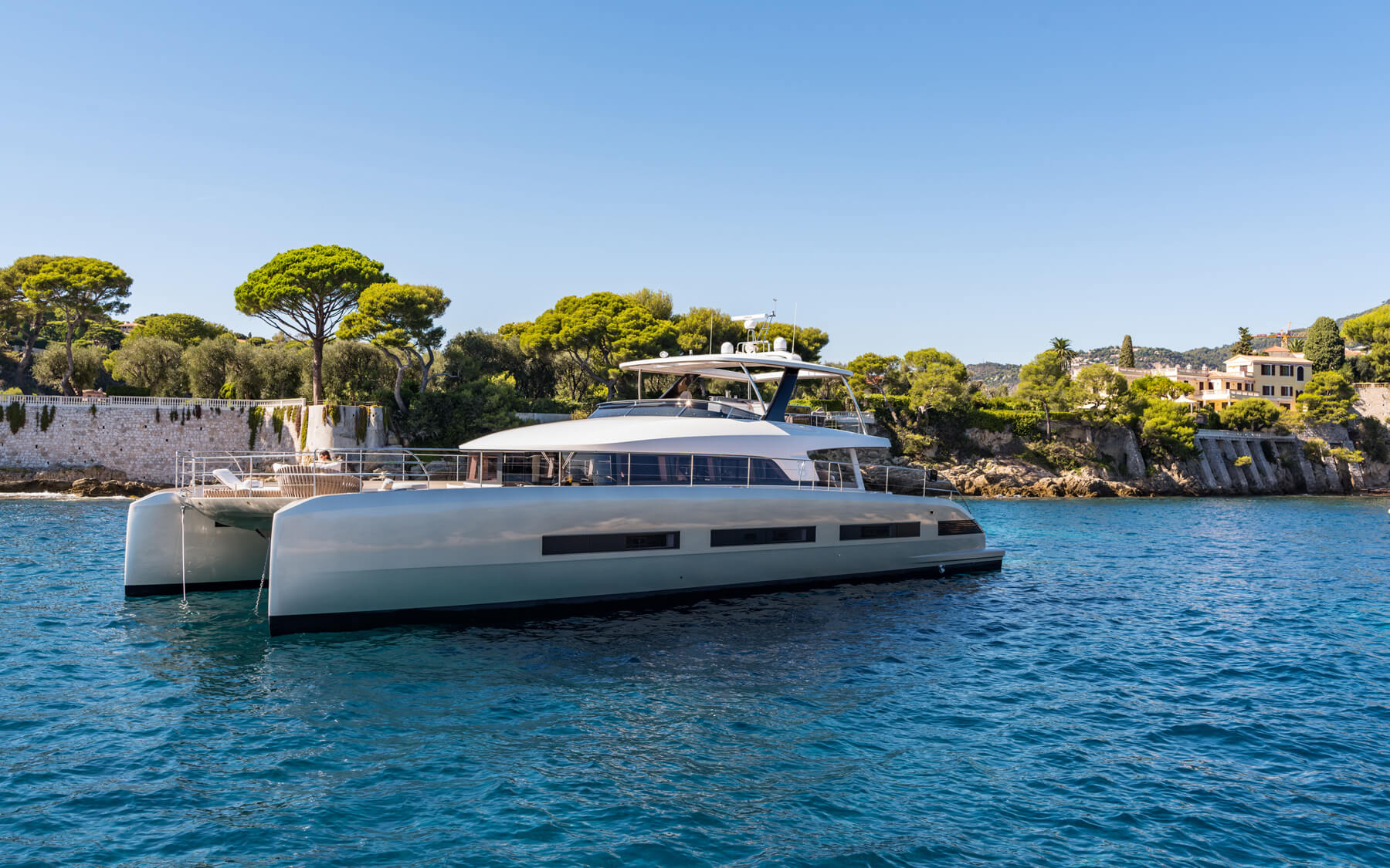 Athenian Yachts-P/Cat Lagoon Seventy 8