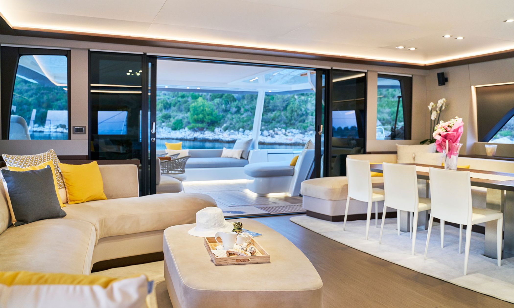 Athenian Yachts--S/Cat ADRIATIC DRAGON, LAGOON 77