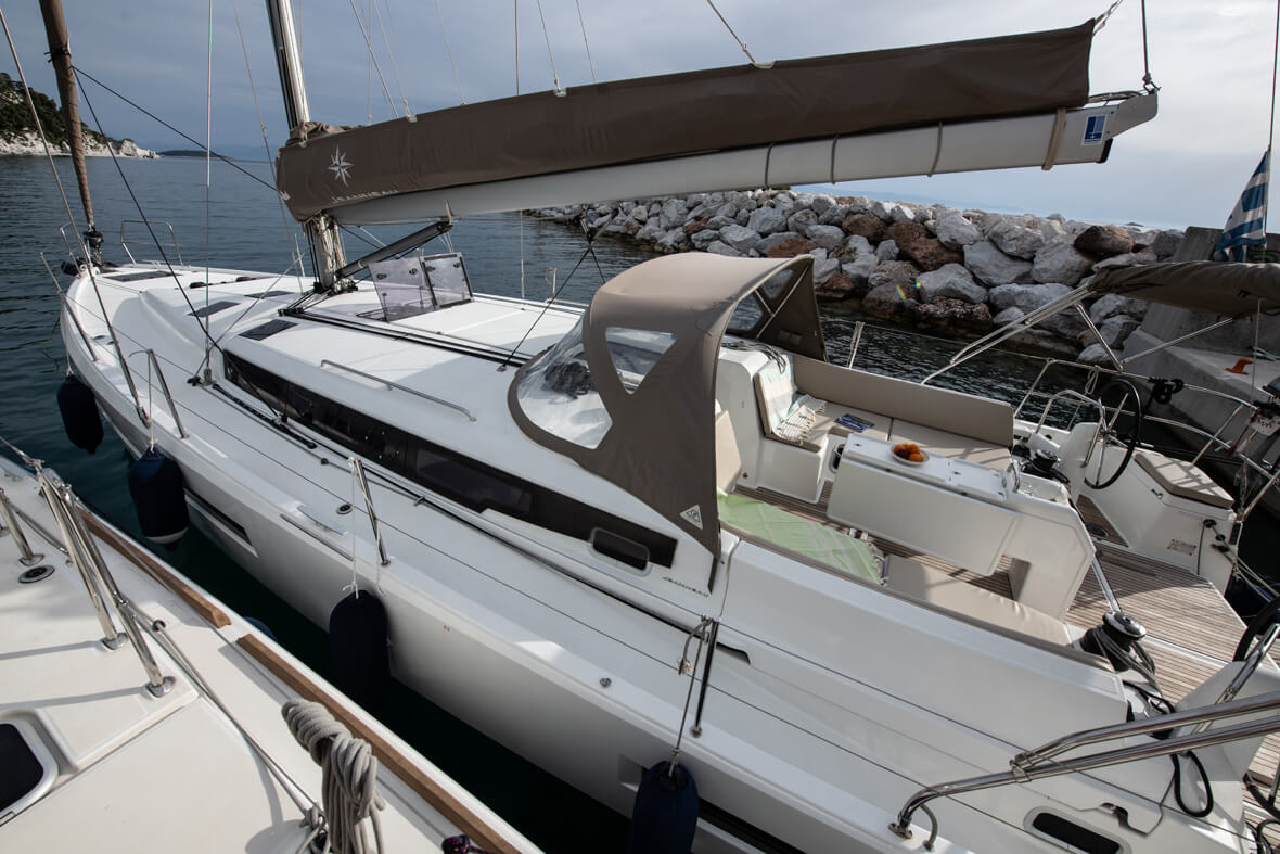 Athenian Yachts-