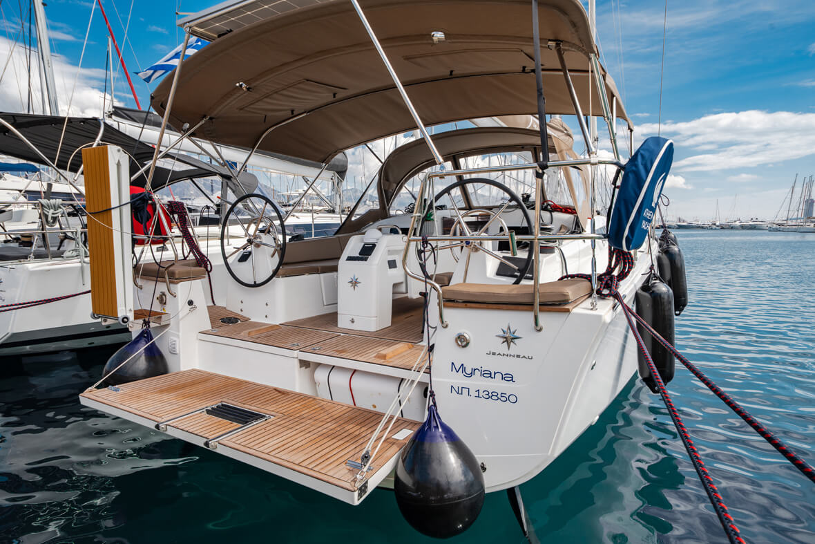 Athenian Yachts-