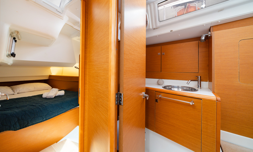 Athenian Yachts--S/Y Nefeli II, Jeanneau Sun Odyssey 50 Deck Saloon 2012