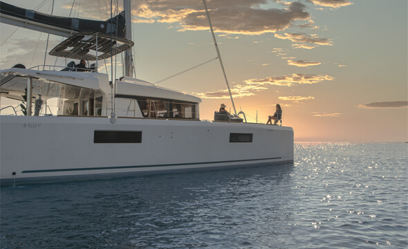 Athenian Yachts- S/Cat ONEIDA, LAGOON 52, 2020