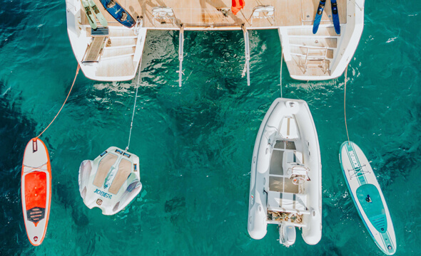 Athenian Yachts- S/Cat ONEIDA, LAGOON 52