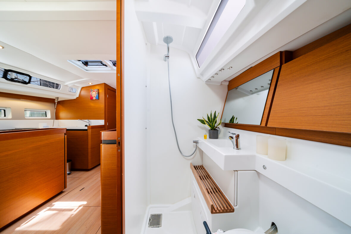 Athenian Yachts-