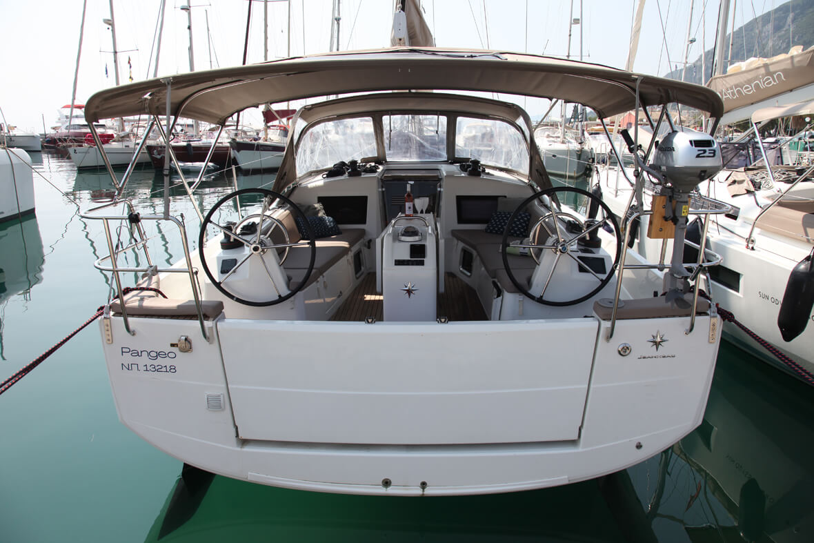 Athenian Yachts-
