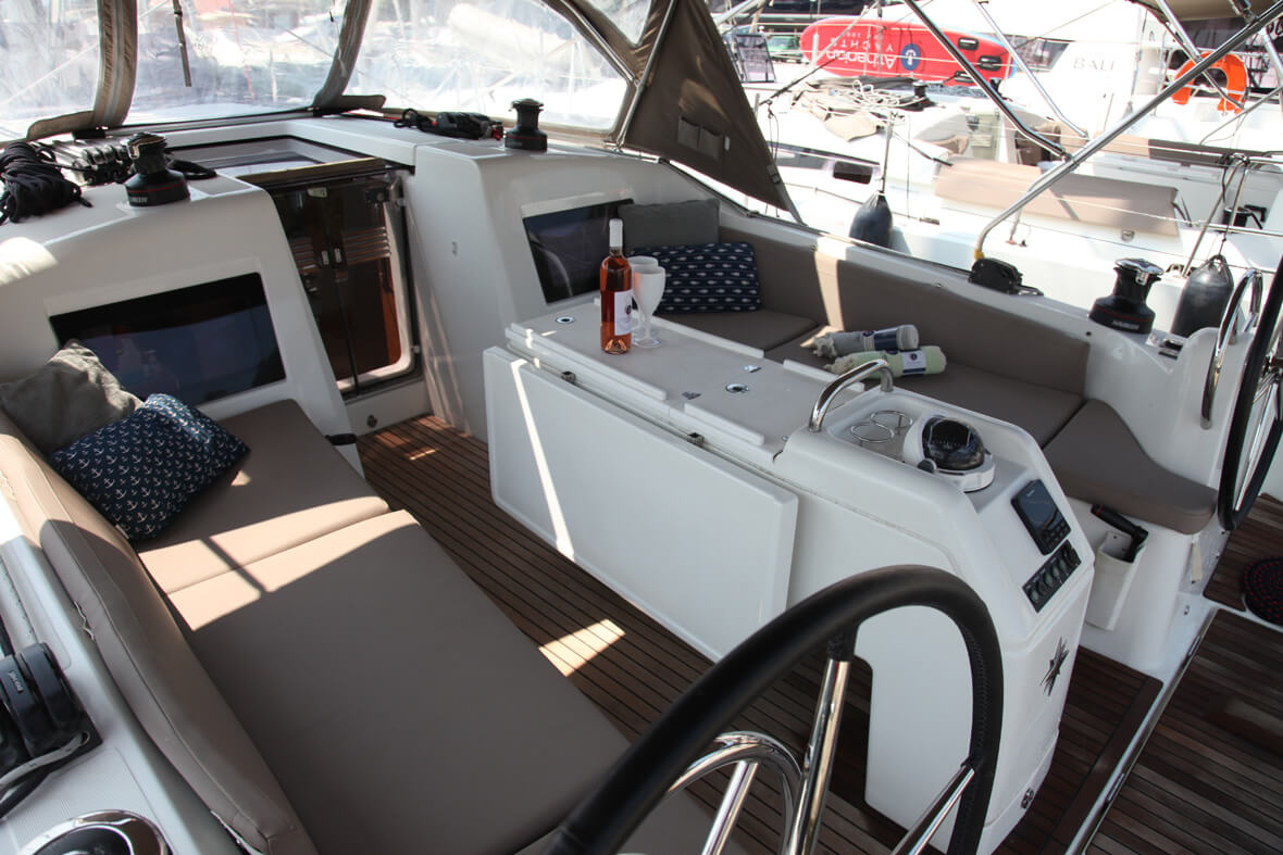Athenian Yachts-