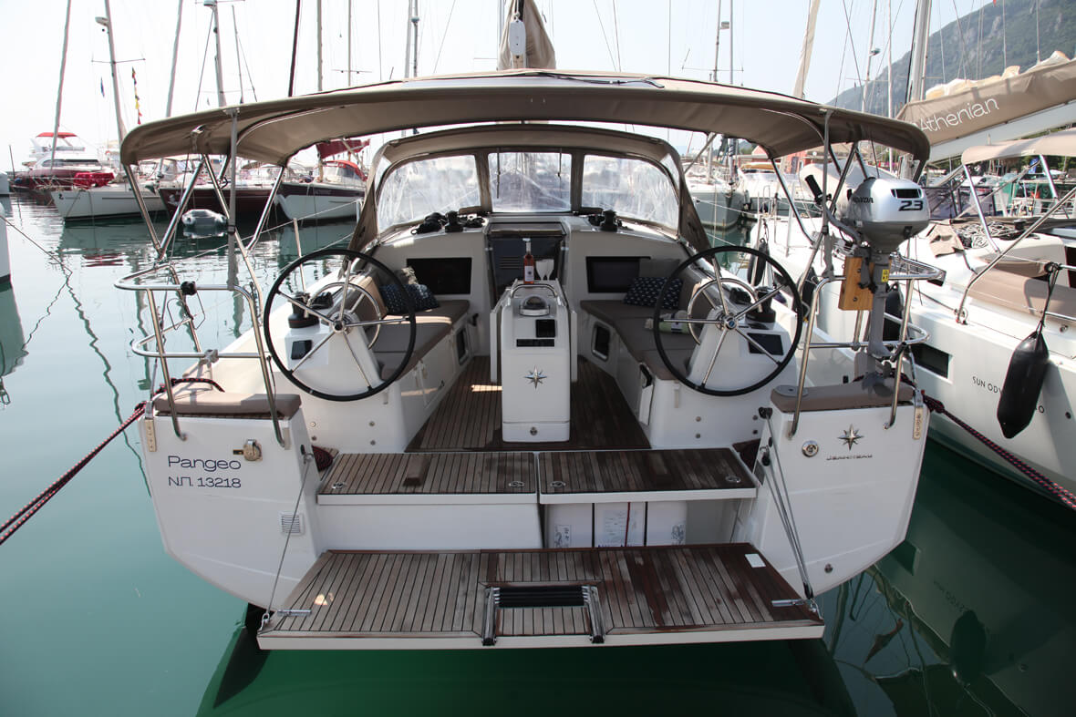 Athenian Yachts-