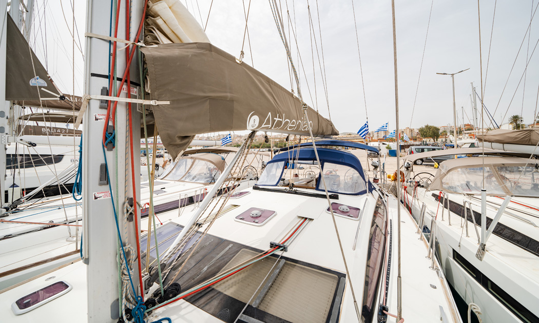 Athenian Yachts--S/Y Regina V, Jeanneau Yachts 53 2010