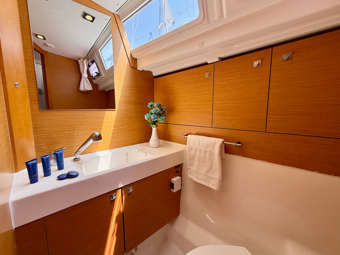 Athenian Yachts-