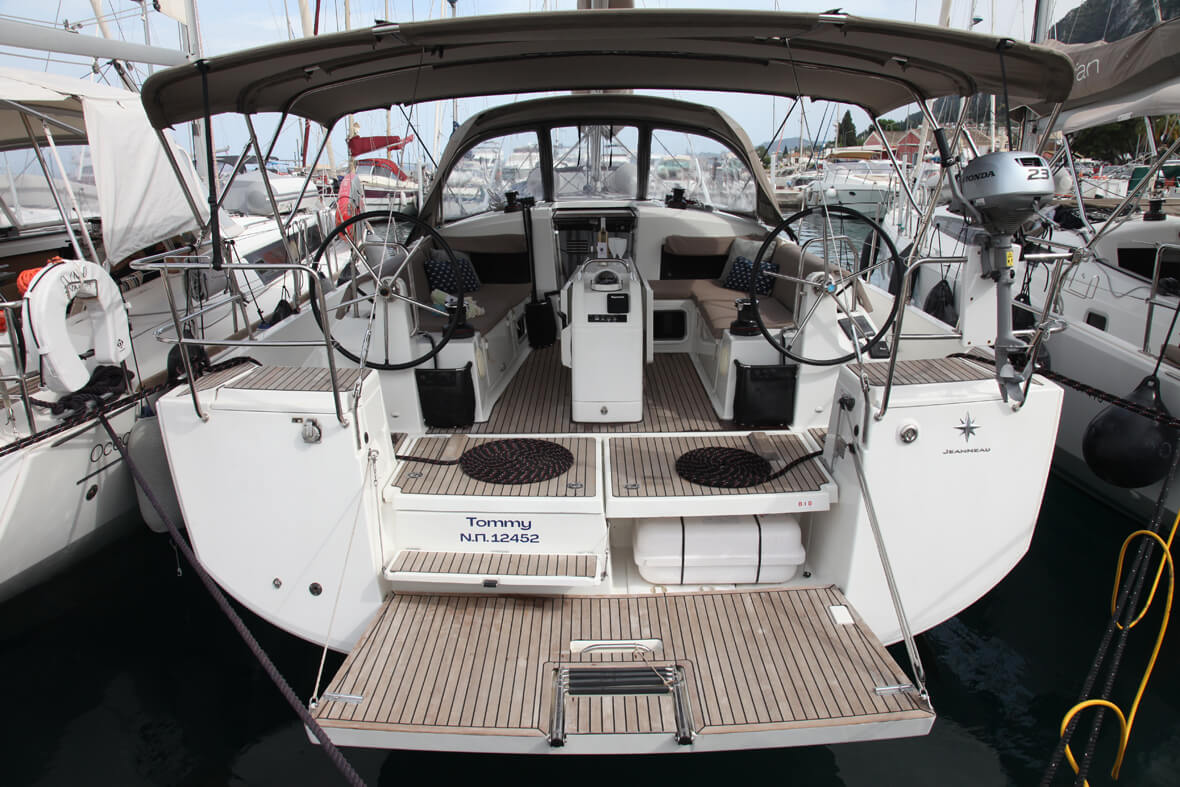 Athenian Yachts-