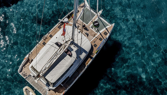 Athenian Yachts-S/Cat White Caps, Laggon Sixty 5: 10% OFF!