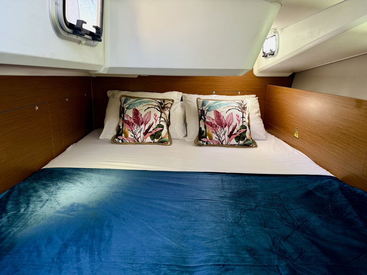 Athenian Yachts-