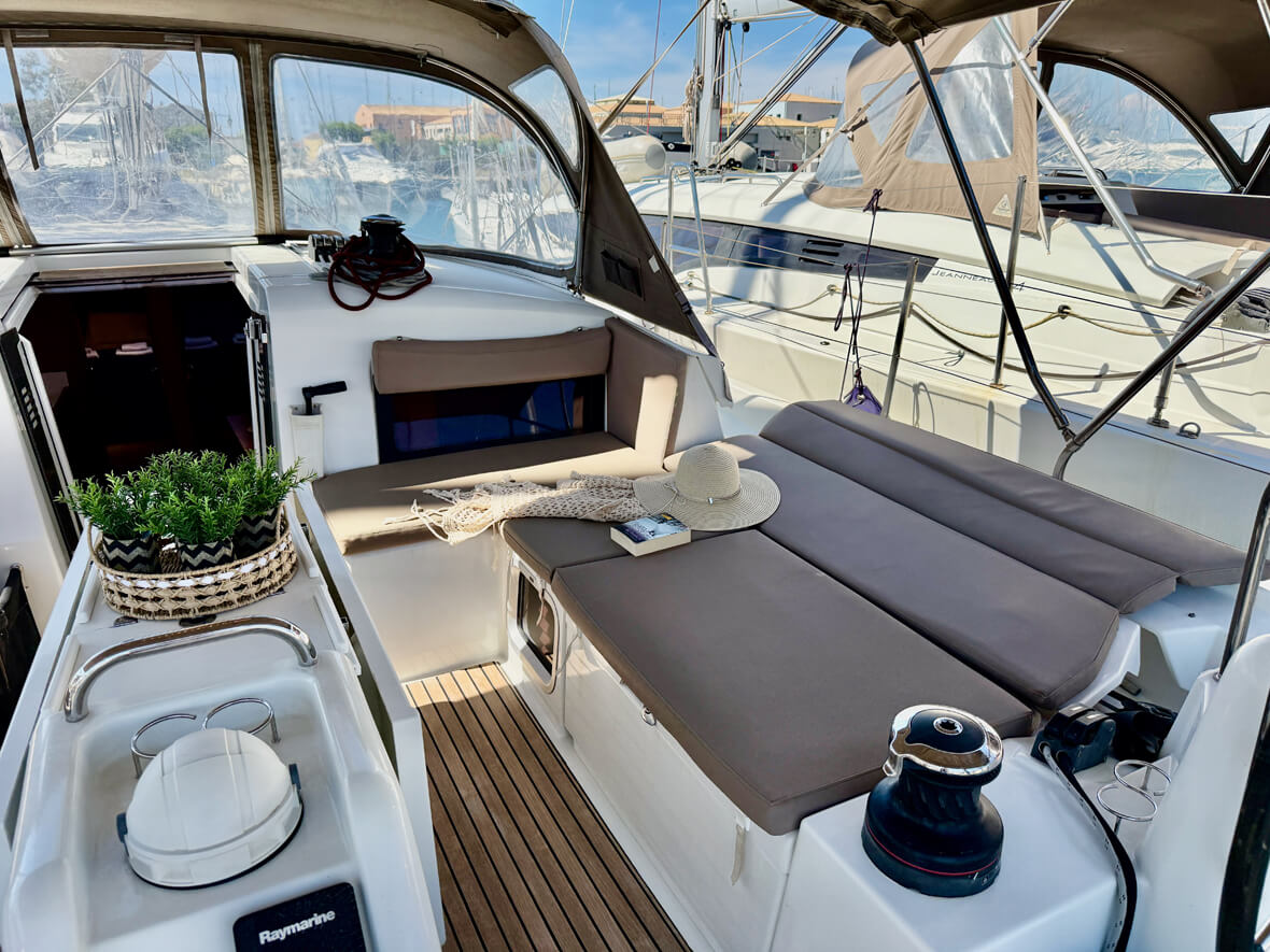 Athenian Yachts-